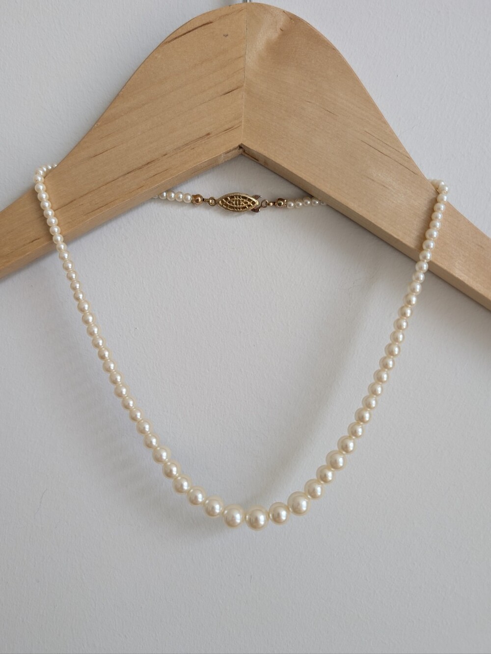 Gradient Ivory Champagne Pearl Bead Short Necklace